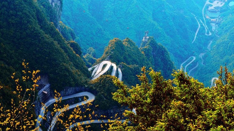 Roads to Tianmen mountain Zhangjiajie